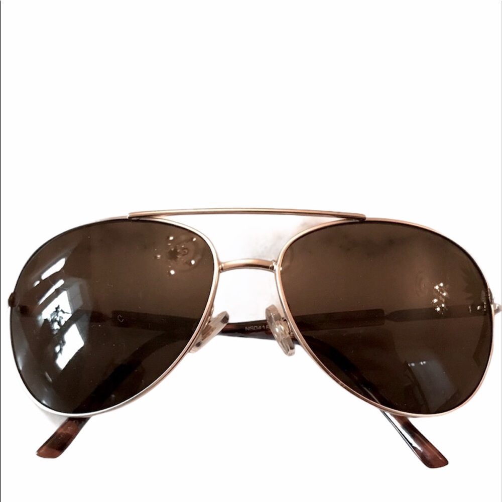 Gold Rimmed aviators - Picture 1 of 5